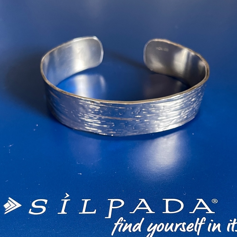 Silpada B3010 Cuff Bracelet